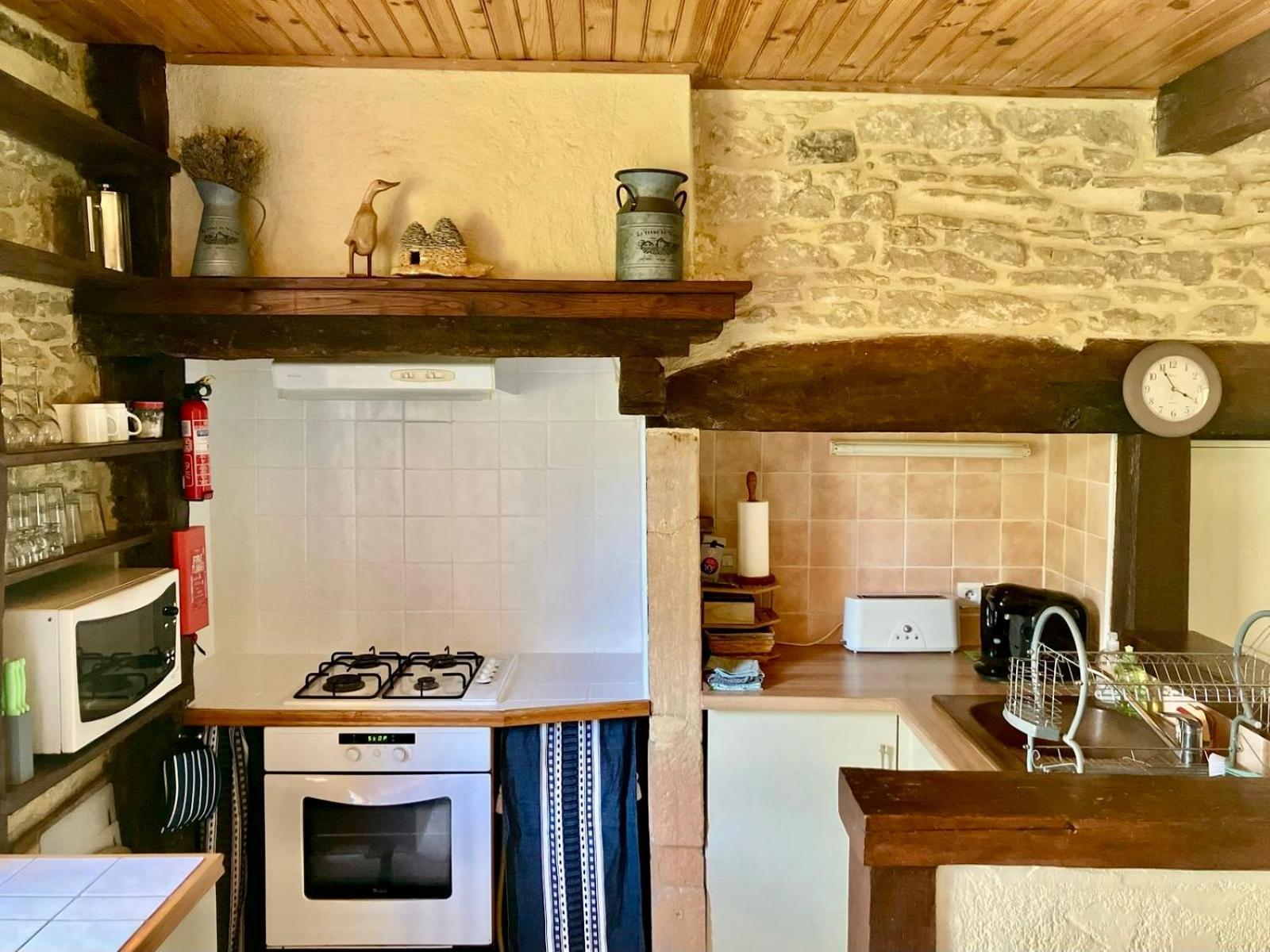 La Vieille Ferme: superbe complexe de 3 gîtes en pierre avec Piscine au coeur du Périgord Noir Saint-Genies Extérieur photo